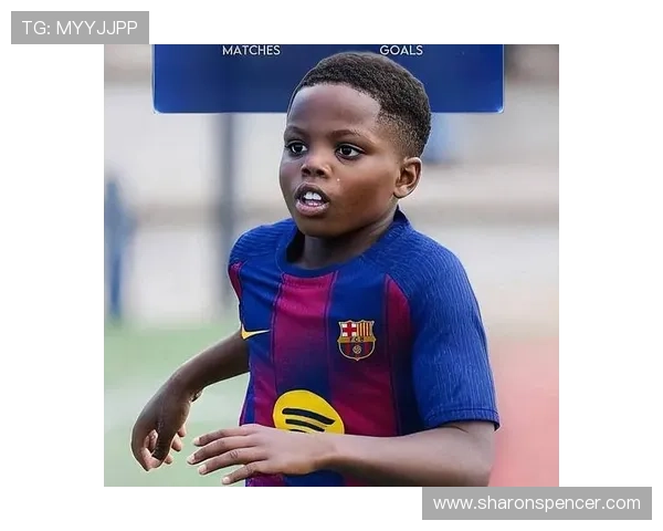 年轻足球天才崭露头角，持续提升球队竞争力迎战新赛季