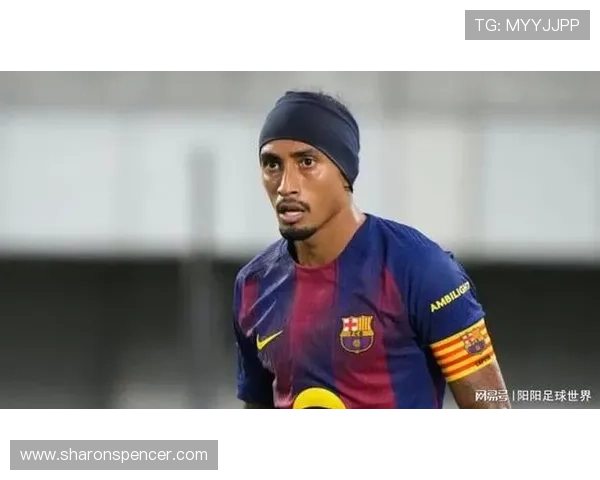 拉菲尼亚 vs 威廉:巴西右边锋的战术角色与进攻效率对比 拉菲尼亚 vs 威廉:巴西右边锋的战术角色与进攻效率对比