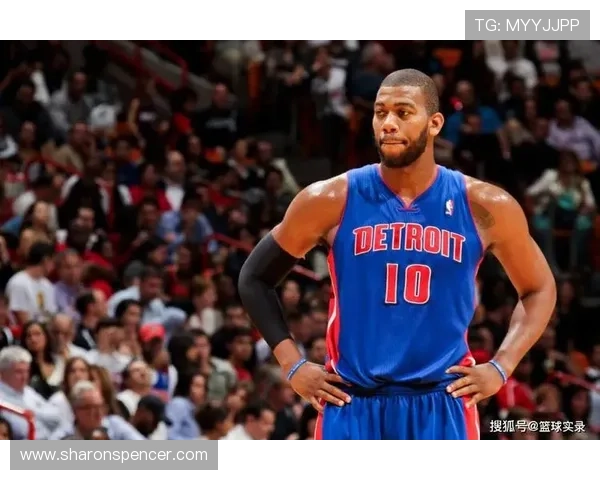 库珀·弗拉格无球跑位提升进攻效率明显拉开防守空间