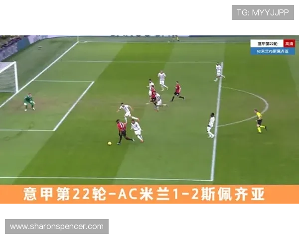 加维如何通过无球跑动与反抢成为中场连接枢纽？